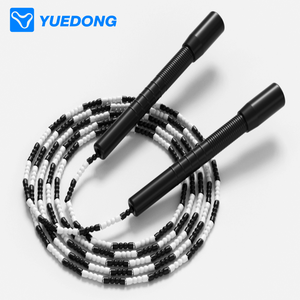 YUEDONG <span class=keywords><strong>Corde</strong></span> à <span class=keywords><strong>sauter</strong></span> perlée souple et détachable avec poignée antidérapante pour enfants et adultes, entraînement <span class=keywords><strong>quotidien</strong></span> de fitness - Product Image 1