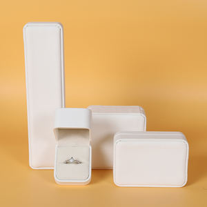 Boîte à bijoux en velours décorative SIFOO en gros, étui à collier, boîte à bagues <span class=keywords><strong>de</strong></span> mariage, boîte à bijoux artisanale en cuir PU blanc - Product Image 4