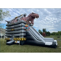 Structure gonflable dinosaure à succès avec toboggan aquatique, en PVC durable, idéale pour événements extérieurs et parcs d'attractions