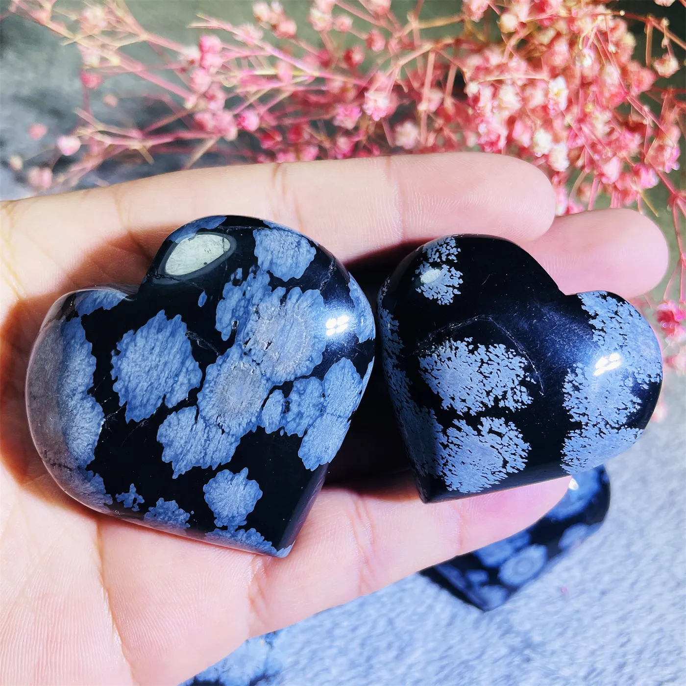 Wholesale Natural High Quality Crystal Crafts Stone Snowflake Black Obsidian Heart Of Loose Gemstone
