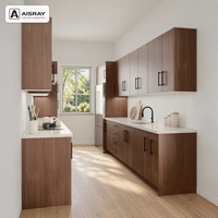 Meuble de cuisine moderne en placage de bois avec portes à battants, aménagement en culisant, dimensions personnalisées, boîtes en panneaux de particules et rangement coulissant