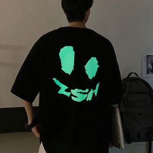 T-shirt Luminosa alla Moda Vendita Calda Logo Personalizzato Brilla al Buio <span class=keywords><strong>Oversize</strong></span> Maglietta da <span class=keywords><strong>Uomo</strong></span> - Product Image 4