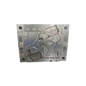 Moule en plastique OEM personnalisé pour couvercle de moteur à vibrations, moulage par injection directe, YIOT Dongguan, performance fiable - Product Image 1