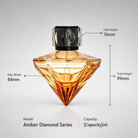 Flacon de parfum en verre prismatique à marque privée avec finition mate, sérigraphie et marquage à chaud, personnalisable, rechargeable, vente en gros