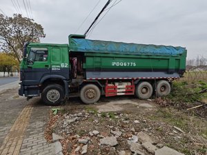 Nuevo Camión Volquete Sinotruk HOWO de 371HP 6X4 de 10 Ruedas, con Volante a la Derecha (RHD) o Izquierda (LHD), de 25t-40t para Minería, Marca China - Product Image 4
