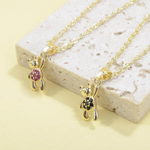 Collier de perles en cristal de dessin animé d'animal, ours en peluche, charme coloré, bijoux de style bohème, pendentif mignon pour filles et garçons, femmes - Product Image 1