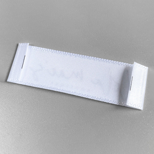 Étiquettes de vêtements en satin personnalisées avec <span class=keywords><strong>logo</strong></span>, impression sérigraphique, étiquettes principales pour col de robe - Product Image 2