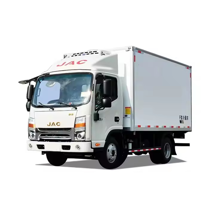 JAC Refrigerator 4x2 Diesel Freezer Box Seafood Transport 5 Tons Refrigerated Truck for Sale