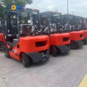 Fg25 2ton 2.<span class=keywords><strong>5ton</strong></span> 3ton 3.<span class=keywords><strong>5ton</strong></span> <span class=keywords><strong>5ton</strong></span> 7ton Lpg Benzinevorkheftruck Met Originele Geïmporteerde Japanse Gm-Motoren Zijn Optioneel - Product Image 4