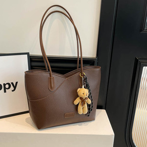 Bolsa de Ombro Impermeável de Grande Capacidade Estilo Ocidental com Zíper e Alça Única 2026 Nova Bolsa de Mão em Cor Sólida - Product Image 5