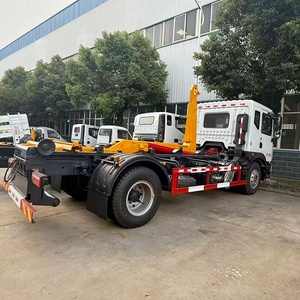 Camion benne basculante Dongfeng 4x2 diesel avec boîte de vitesses manuelle hydraulique et pompe pour collecte de déchets - Product Image 4