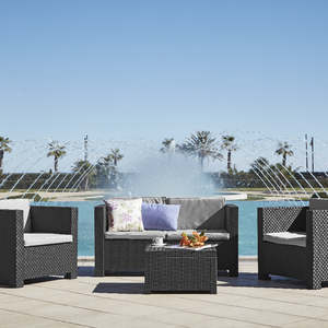 Set di Mobili da Giardino Contemporanei in Plastica Riciclata Diva Comfort, Divano Ecologico da Esterno con Tavolo e 4 Poltrone - Product Image 3