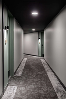 Tapis de couloir personnalisé à motifs floraux pour hôtel, imprimé numériquement en 3D, en polyester à poils moyens, antidérapant, long tapis de couloir pour motel