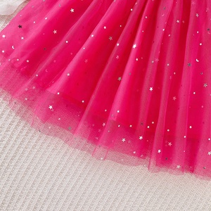 Abito estivo da ragazza a maniche corte in tulle con stelle e inserti a tinta unita per bambine - Product Image 4