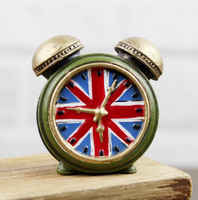 ROOGO Horloge Ronde Créative Style Britannique Rétro Vintage en Résine, Ornement Décoratif pour la Maison, Accessoire de Photographie, Sculptée et Peinte, Cadeau de Fêtes