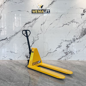Chariot élévateur à ciseaux manuel WEMALIFT GSF, non électrique, avec accessoire pour pneus de chariot élévateur et fonctionnement debout - Product Image 4