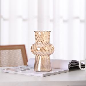 Nouveaux Vases <span class=keywords><strong>en</strong></span> <span class=keywords><strong>verre</strong></span> <span class=keywords><strong>en</strong></span> spirale côtelés modernes chauds 18.5cm 7.3 pouces pour fleurs Roses, bourgeon jonquilles pivoine <span class=keywords><strong>tulipe</strong></span> salon décor <span class=keywords><strong>de</strong></span> mariage - Product Image 4