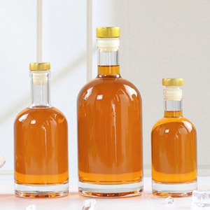Botella <span class=keywords><strong>de</strong></span> vidrio <span class=keywords><strong>de</strong></span> licor <span class=keywords><strong>de</strong></span> forma clásica Botellas <span class=keywords><strong>de</strong></span> vidrio <span class=keywords><strong>de</strong></span> 750ml para licores Vino Whisky con tapa <span class=keywords><strong>de</strong></span> corcho <span class=keywords><strong>Precio</strong></span> <span class=keywords><strong>de</strong></span> 1 <span class=keywords><strong>litro</strong></span> - Product Image 2