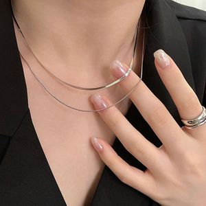 Collar de cadena de serpiente de doble capa de plata de ley S925 para mujer, joyería fina minimalista de diseño geométrico para uso diario - Product Image 1