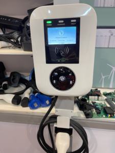 Estación de Carga para Vehículos Eléctricos de Pared, Tipo 2 CA, 7KW, Nueva, con Certificación CE y UKCA, Interfaz CCS, Pantalla <span class=keywords><strong>ID3</strong></span> D4 ID6 TARY0908 - Product Image 3