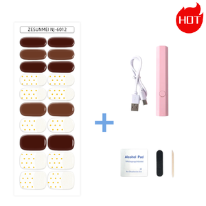 Bandes d'ongles en gel UV avec lumière UV pour application design sur les doigts Marque privée personnalisée Neon Disco Press - Product Image 4