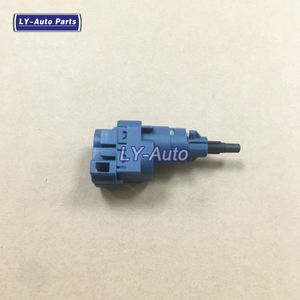 6Q0927189クラッチスターター安全ペダル点火スイッチAudi A4 Quattro for VW forビートルfor Jetta - Product Image 1