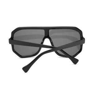 Lunettes de soleil Superhot 17532, mode 2019, verres monobloc, lunettes de soleil surdimensionnées - Product Image 2