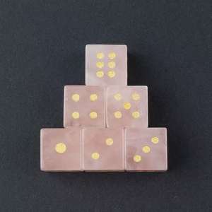 Scultura Artigianale Lucida a Cubo in Ametista Naturale Incisa per Divinazione e Feste - Product Image 4