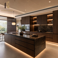 Ensemble de meubles de cuisine haut de gamme modernes pour projet de maison, finition grain de bois, meubles de cuisine haut de gamme pour toute la maison