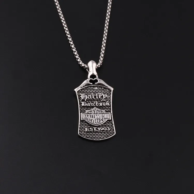 Vintage Stainless Chain Silver Motor Cycle Ring hand Pendant Alloy Necklace NA036