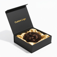 Boîte à perruque noire de luxe avec couvercle magnétique, emballage rigide personnalisé pour extensions et mèches de cheveux, boîte cadeau doublée de satin avec logo