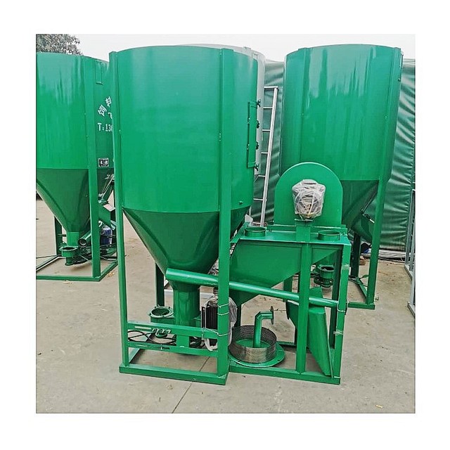 Large Capacity Maize Corn Milling Grinder Grain Mixer/mixer for Animal Feed/feed Mixer 1.5ton