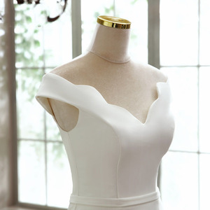 Abito <span class=keywords><strong>da</strong></span> Sposa Elegante a Tubino con Maniche Scollo a V Tinta Unita Schiena Scoperta Corsetto con Cerniera per Donna - Product Image 3