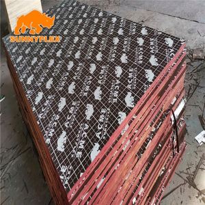 Contrachapado de Álamo Bintangor Moderno de Primera Clase, Triplay <span class=keywords><strong>Maderera</strong></span> para Uso en Exteriores - Product Image 1