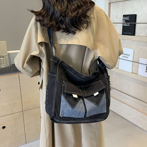 กระเป๋าสะพายข้างผ้ายีนส์ความจุขนาดใหญ่สีบริสุทธิ์สำหรับผู้หญิงขายส่ง - Product Image 2