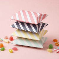 Boîte cadeau pliable en forme d'oreiller à rayures diagonales multicolores pour bonbons de mariage