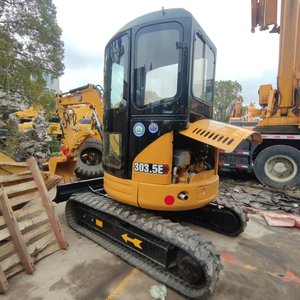 Excavatrice sur chenilles hydraulique d'occasion Caterpillar Cat303.5E du Japon, mini-excavatrice CAT303.5 de 3,5 tonnes avec lame de bulldozer et chenilles en caoutchouc - Product Image 4