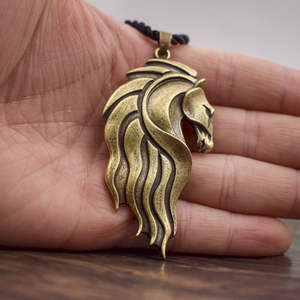 Pendentif Tête De cheval Talisman Mignon Animal Crinière Cheval Charme Collier Amulette Cadeau <span class=keywords><strong>Bijoux</strong></span> - Product Image 1