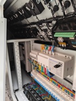 Console de commande de pont de navire, poste de pilotage marin avec fonction personnalisée