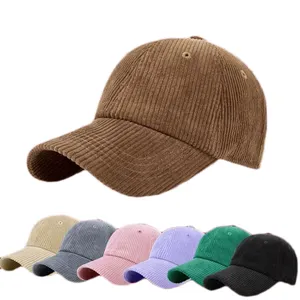 Cappelli sportivi in bianco all'ingrosso Design esterno Logo velluto a coste 6 pannello cappellino da Baseball
