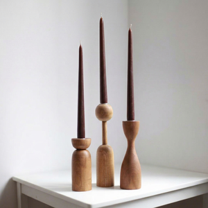 Ensemble de porte-bougies en bois, design conique, finition naturelle, décoration d'intérieur - Product Image 1