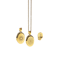 Collier Pendentif Médaillon Ovale Gaovo en Acier Inoxydable Plaqué Or 18K avec Breloque Photo Œil Turc Soleil Lune, Bijou pour Femme, Cadeau