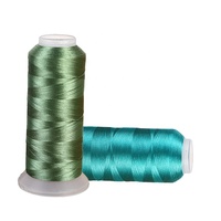 120d/2 4000 Yards Fil à broder coloré en soie 100% polyester de haute qualité
