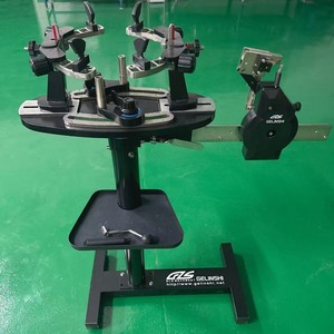 Machine à cordage de raquettes verticale de bureau Greenworks GLS-16402 en acier, haute durabilité, outil universel pour le tennis et le badminton - Product Image 3
