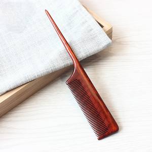 Commercio all'ingrosso di alta qualità salone di bellezza pettine in legno di sandalo personalizzato uso quotidiano di nozze uso domestico - Product Image 2