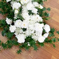 Chemin de table de mariage de la série blanche, fleurs artificielles réutilisables, chemin de table floral, décoration personnalisable, décoration florale pour allée