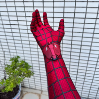 Gants intelligents de haute qualité. Fabriqué avec des matériaux de haute qualité offrant des propriétés d'élasticité, de respirabilité et des dispositifs de fixation au poignet configurables.