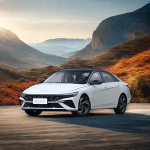 2024 Hyundai Elantra bensin Sedan 1.4T DCT ekonomis kompak mobil SUV kulit kursi R18 ban FWD kondisi baru mobil GAS