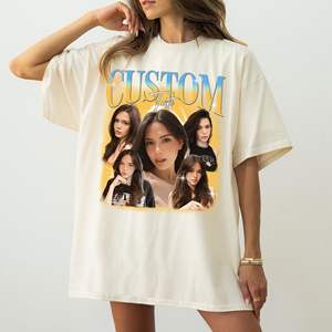 เสื้อยืดผ้าฝ้าย100% ขนาดปกติใส่ได้พอดีพิมพ์ลายโลโก้แบบเรียบๆ - Product Image 3