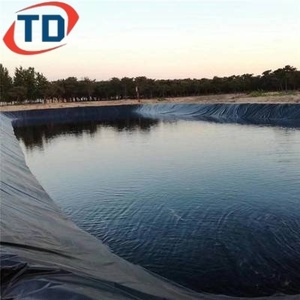 户外瀑布鱼池衬垫用土工膜 土工膜 <span class=keywords><strong>HDPE</strong></span> 2mm 用于大坝衬垫 1mm 1.5mm 虾池衬垫 45mil - Product Image 3